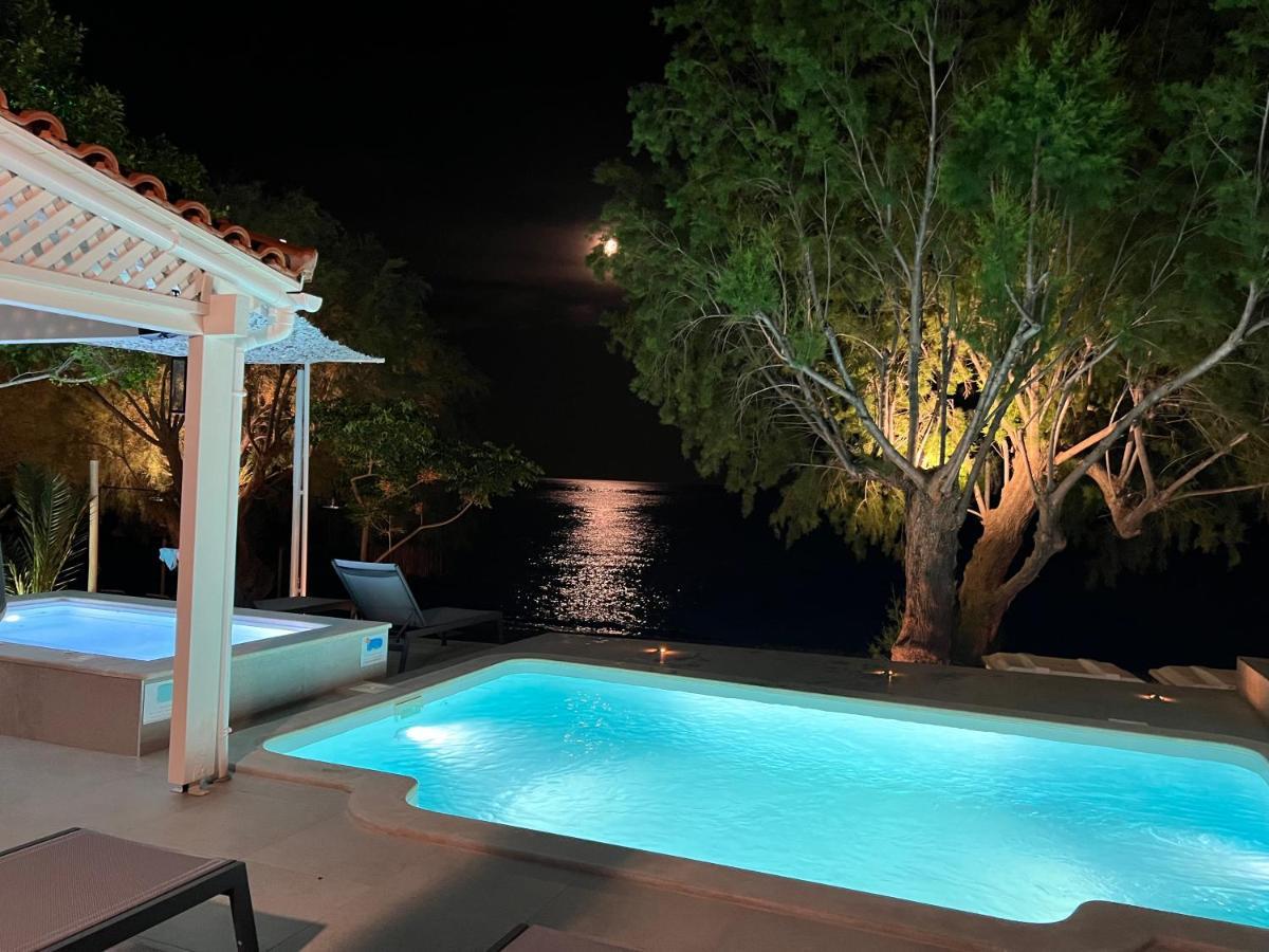Villa Nikkon Luxury Living Arvi  Esterno foto